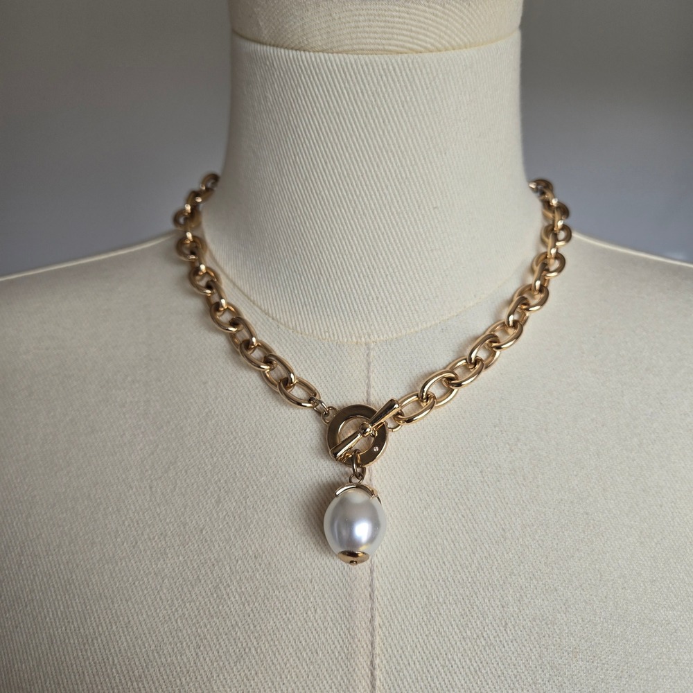 Gold Chunky Chain Toggle Pearl Pendant Necklace Statement Minimalist
